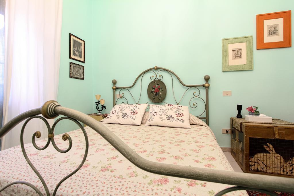 6 Keys Bed and Breakfast Pisa Exteriör bild